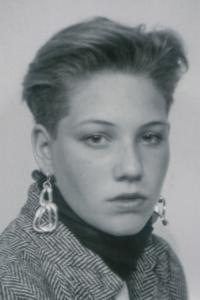 Chacun de mes visages / Each of my Faces